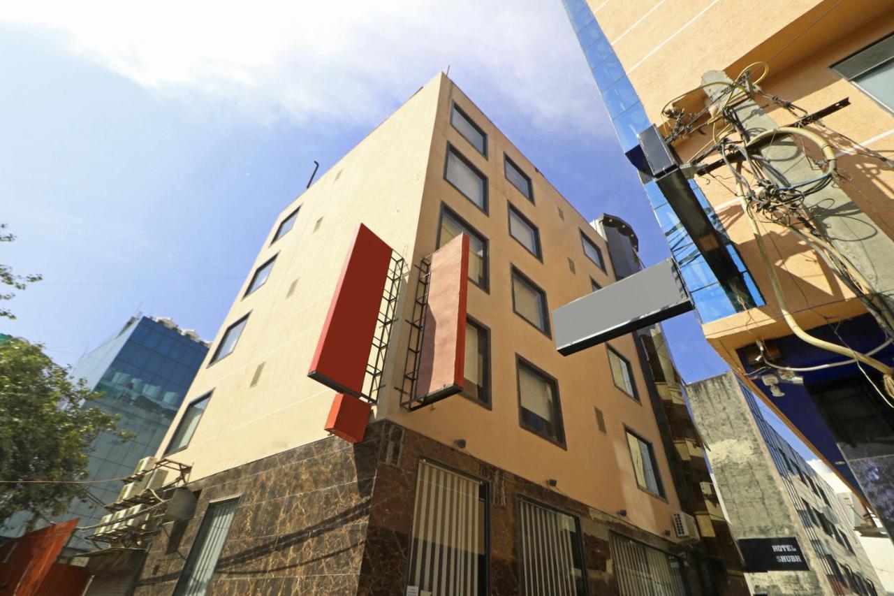 Hotel Paragon Suites Nueva Delhi Exterior foto